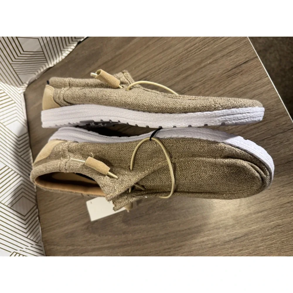 Tan boat shoes men's‎ size 11 NEW lightweight NWT bungee closure